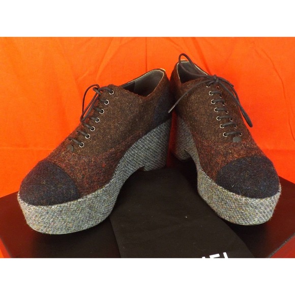 NIB CHANEL G31343 BURGUNDY TWO TONE TWEED CC PLATFORM OXFORDS WEDGE HEEL 39.5 9 - Picture 7 of 12